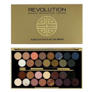 Палетка теней Makeup Revolution Eyeshadow Palette